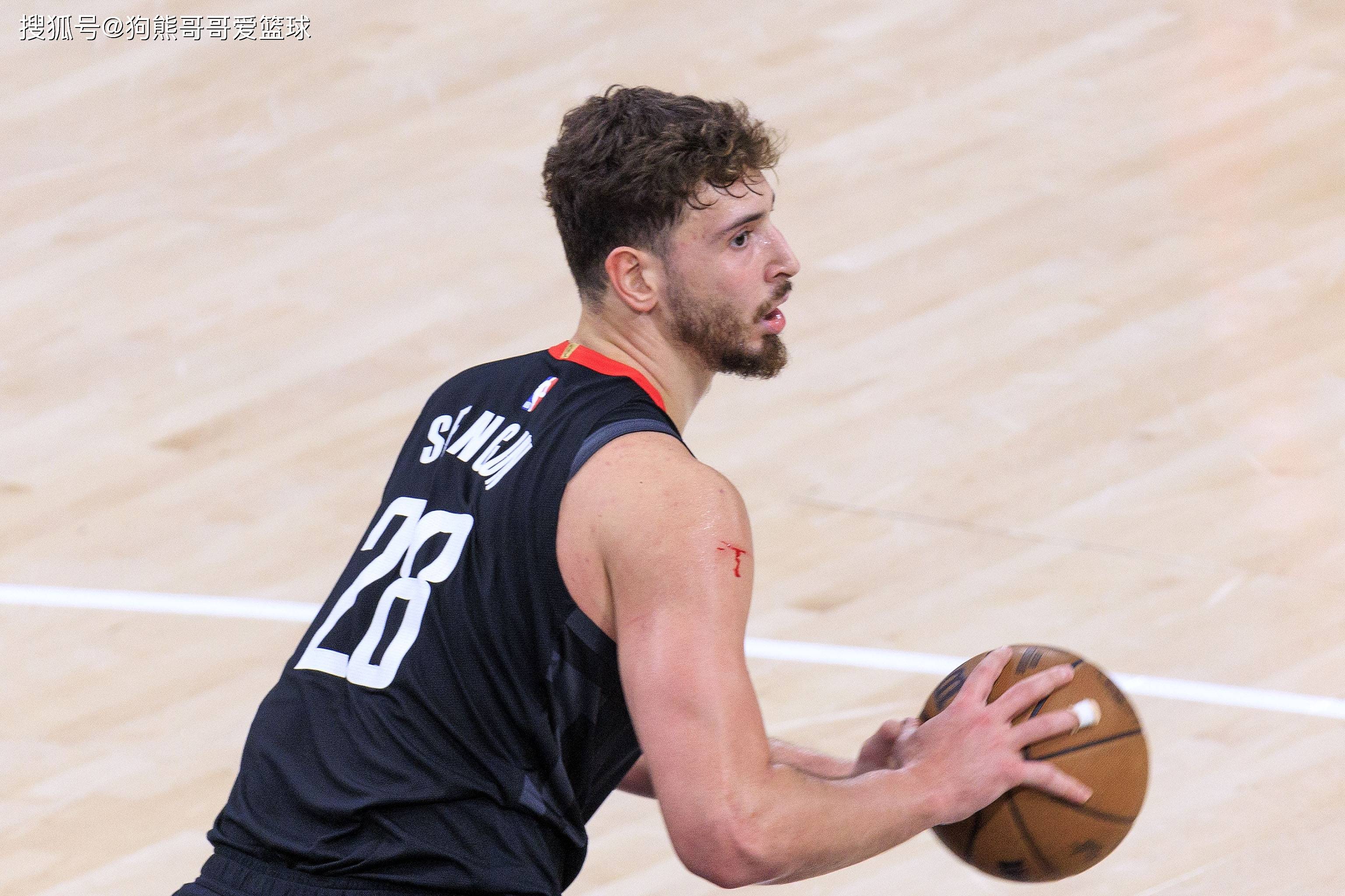 纽约尼克斯迎全明星赛关键赛，关键时刻刷新队史纪录，悬念犹存，数据趋势出现新变化的简单介绍